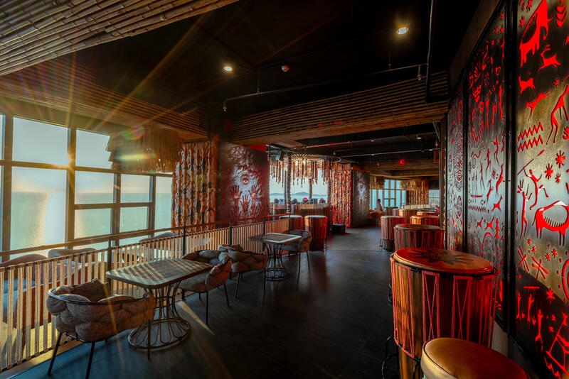 ZAMĀ Skybar