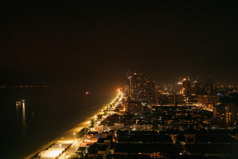 ZAMĀ Skybar