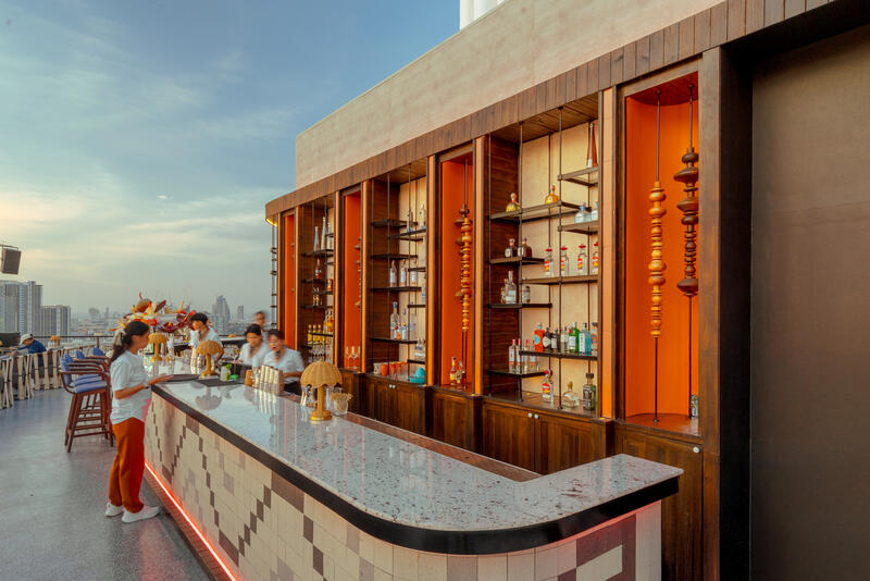 ZAMĀ Skybar